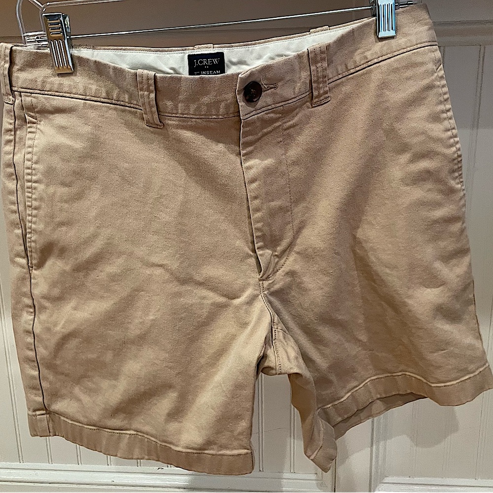 J Crew 7” chino cotton shorts size 31